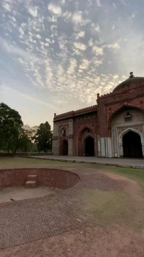 Purana Qila Delhi, Red Fort Video, Red Fort Photography, Red Fort Aesthetic, Delhi Instagram Story, Delhi Video, Purana Qila, Delhi Aesthetic, Red Fort Delhi