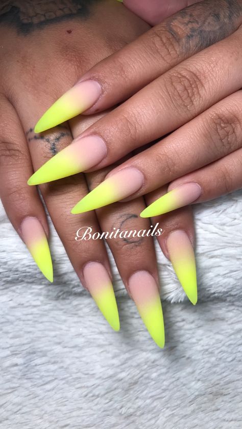 Long Almond Ombre Nails, Ombré Stiletto Nails, Nails Pointy, Yellow Ombre, Cute Acrylic Nail Designs, Nail Designs Glitter, Room Idea, Moisturizer For Dry Skin, Matte Nails