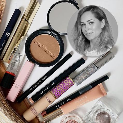 A-List Make-Up Artist Hannah Martin Reveals Her Beauty Staples | sheerluxe.com Hannah Martin Makeup, Hannah Martin, Tubing Mascara, Lipstick Palette, Blending Eyeshadow, Brush Cleanser, Mac Studio Fix, Cream Contour, Beauty Inspo