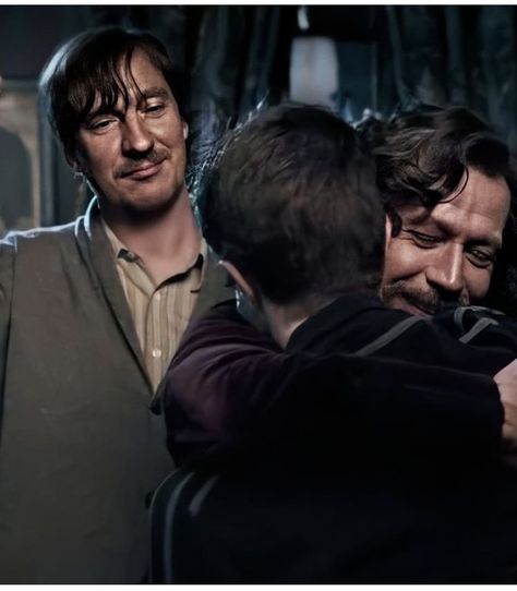 Sirius Remus, Remus And Sirius, Harry Potter Wall, Harry Potter Ships, All The Young Dudes, Gary Oldman, Harry Potter Film, Remus Lupin, Harry Potter Cast