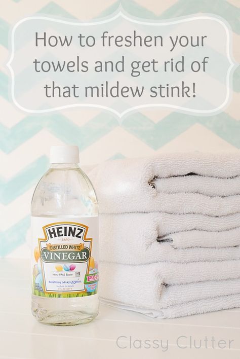 How to freshen your towels and get rid of that mildew stink!! Mildew Smell, Cleaning Day, Household Cleaning Tips, Diy Cleaners, Cleaners Homemade, Laundry Hacks, Natural Cleaning Products, House Cleaning Tips, Diy Cleaning Products