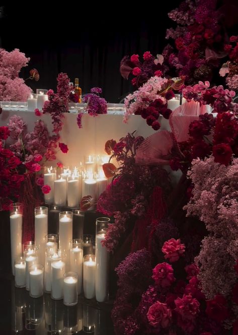 Burgundy And Pink Decor, Pink Floral Installation, Ball Decorations Elegant, Burgundy And Pink Wedding Theme, Modern Romantic Wedding Decor, Pink Aesthetic Wedding, Burgundy Party Decorations, Dark Wedding Theme, Wedding Room Decorations