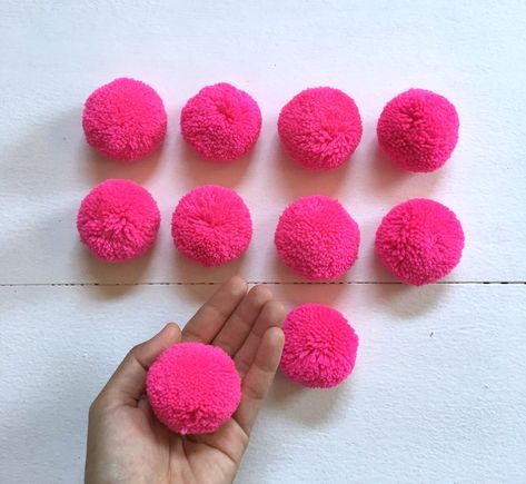 Boho Decor Party, Big Pom Pom, Lamb Decorations, Yarn Pom Pom, Pom Pom Crafts, Hand Crochet Baby Blanket, Neon Coral, Pink Yarn, Boho Dekor