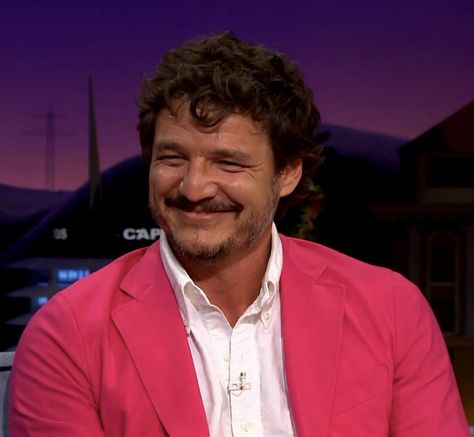 best of pedro pascal on Twitter: "when taylor swift wrote, “and you’ve got a smile that could light up this whole town.” It was for pedro pascal’s lovely smile actually 🥺… https://t.co/JFzmaKtZlQ" The Late Late Show, Lovely Smile, Pedro Pascal, Favorite Person, Actors & Actresses, A Man, Actresses, Actors, Human