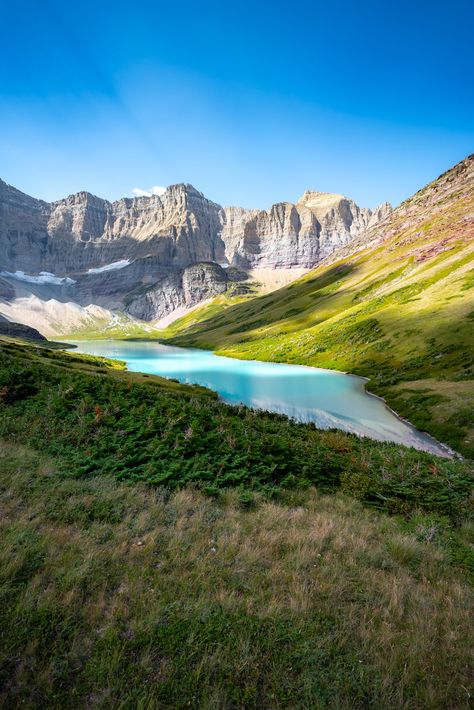 Hiking the Cracker Lake Trail in Glacier National Park — noahawaii Grinnell Lake, Grinnell Glacier, Many Glacier, Lake Mcdonald, Glacier National Park Montana, Family Destinations, Sweet Escape, Park Photos, Business Idea