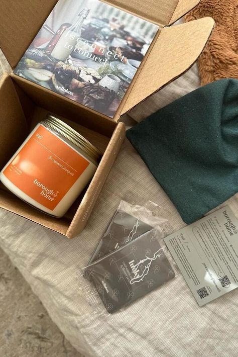 Bring the essence of spring indoors with our delightful monthly candle subscription! Each month we'll send you a surprise scent and a bonus goodie, too!  photo: @alysha.gabrielle  candle lover candle decor best smelling candles Box Twists, Smelling Candles, Candle Lover, Best Smelling Candles, Artisan Candles, Reusable Packaging, Natural Candles, Natural Wax, Candle Shop