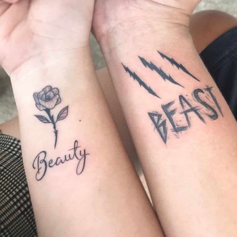 Cool Friend Tattoo Ideas, Tattoos To Match With Your Best Friend, His And Hers Best Friend Tattoos, Matching Tattoos With Your Best Friend, Matching Tattoos For Best Friends Simple, Matching Tattoos For Opposite Gender Best Friends, Matching Tattoos For Boy/girl Best Friends, Detailed Matching Tattoos, Throuple Matching Tattoos