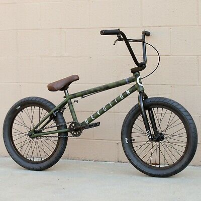 buy CULT BMX BIKE DEVOTION 20" BICYCLE PATINA GREEN CAMO... Green Bmx Bike, Bmx Pro, Bike Freestyle, Bmx Frames, Mens Mountain Bike, Road Bike Vintage, Patina Green, Beach Bicycle, Pro Bike