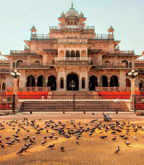 Another royal monument that is a sheer delight to visit is the state museum - Albert Hall, Jaipur, Rajasthan!  #India #IncredibleIndia #usa #traveler #travelblogger #wanderer #travelpics #jaipur #pinkcity #Jaipurdiaries Masjid Photography, Albert Hall Jaipur, Haveli Design, Indian Fort, Indian Arch, Urban Drawing, Indian Palace, New Classical Architecture, Jaipur Travel