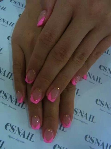 Nails Hand Jive, Pink Tip Nails, Pink French Nails, Unghie Sfumate, Nagellack Trends, Pink French, French Nail Designs, French Nail, Cute Gel Nails