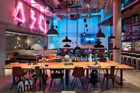 Moxy Hotel, Minneapolis Downtown, Frankfurt City, Modern Lobby, Timber Panelling, Hotel Industry, Colorful Throw Pillows, Metal Stool, Hotel Branding