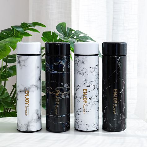 Marble Water Bottle, Copo Starbucks, Stylish Water Bottles, Trendy Water Bottles, Desain Pantry, Vacuum Insulated Water Bottle, Cute Water Bottles, Best Water Bottle, Vacuum Bottle