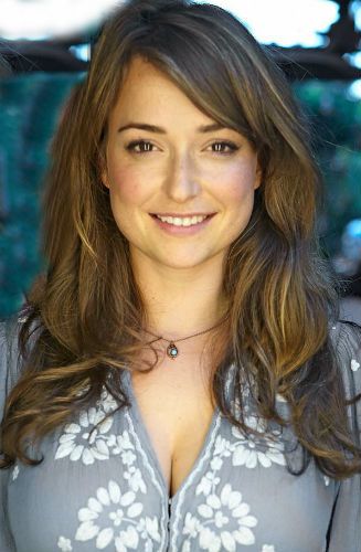 Milana Vayntrub Age, Height, pics, Measurements, Bikini pics, Biography Milana Vayntrub, Girl Celebrities, Cooking Skills, Beautiful Eyes, Woman Face, Celebrities Female, Madonna, Make You Feel, Fails