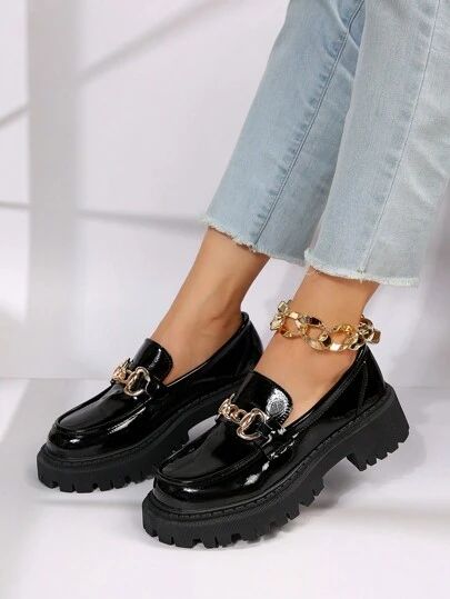 Women Wedges, Fashion Shoes Heels, Stylish Footwear, Chain Decor, Chunky Loafers, Shoes Teen, Costume Shoes, Platform Loafers, Girly Shoes