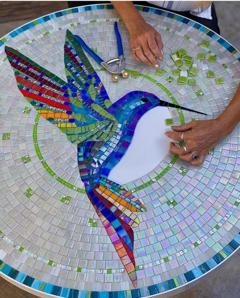 Mosaic Birdbath, Mosaic Art Diy, Mosaic Animals, Mosaic Garden Art, Mosaic Birds, Mosaic Art Projects, Mosaic Stained, Mosaic Tile Art, Glass Mosaic Art