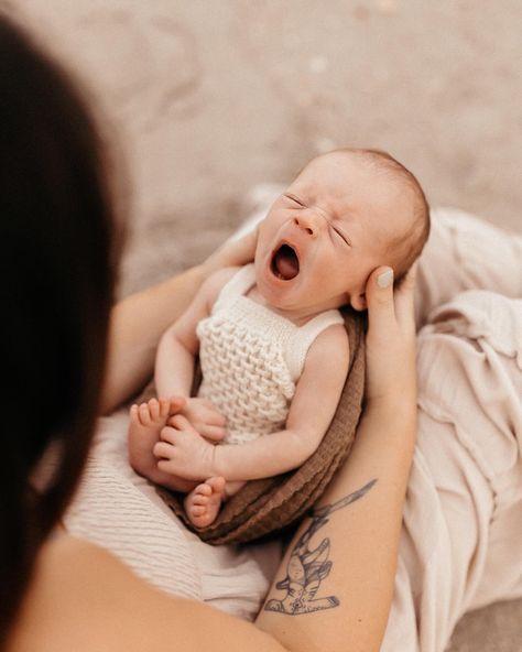 A moment for sunrise newborn sessions ✨ Swipe to the end for my favorite photo ever Infant Beach Photoshoot, Newborn Photos Beach, Newborn Beach Photos, Beach Newborn Photography, Newborn Beach Photography, Beach Posing, Outdoor Newborn Photography, Adoption Photos, Beachy Aesthetic