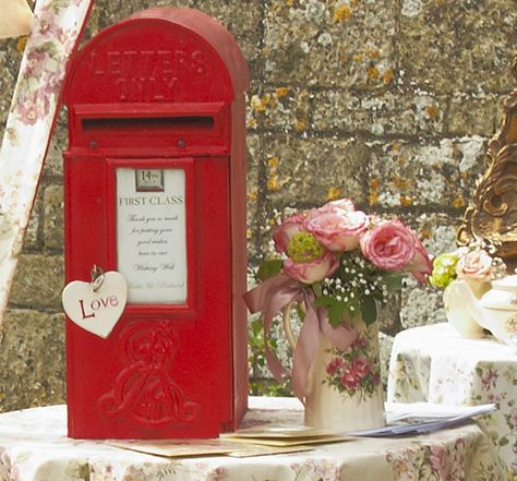 letterbox High Tea Wedding, Wishing Well Wedding, Wedding Post Box, London Theme, Post Boxes, British Wedding, Wedding Post, Wedding Money, Card Boxes