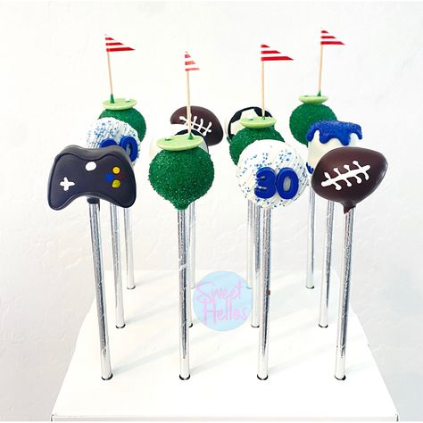 Sports Cake Pops, Football Themed Cake Pops, Kettlebell Cake Pops, Sport Cake Pops, Football Helmet Cake Pops, Golf Cake Pops, Video Game Cake, Game Cake, Sports Cake