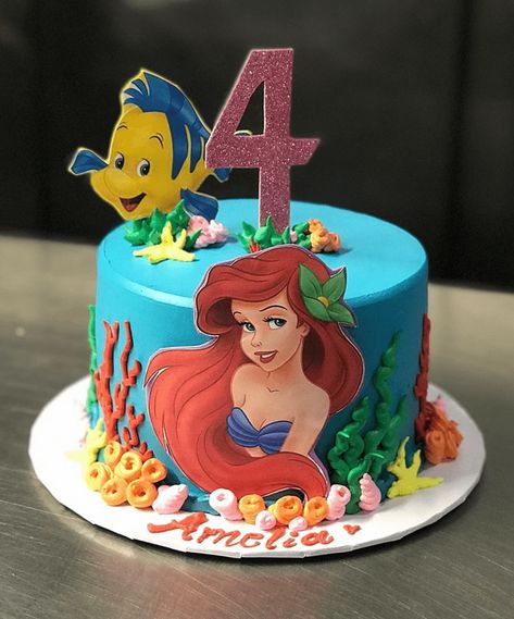 50 Most Beautiful looking Disneys Ariel Cake Design that you can make or get it made on the coming birthday. Ariel Cake Design, Ariel Cake Ideas, Ariel The Little Mermaid Cake, Princess Ariel Cake, Cake Ariel, Ariel Birthday Cake, The Little Mermaid Cake, Little Mermaid Birthday Cake, Little Mermaid Cake