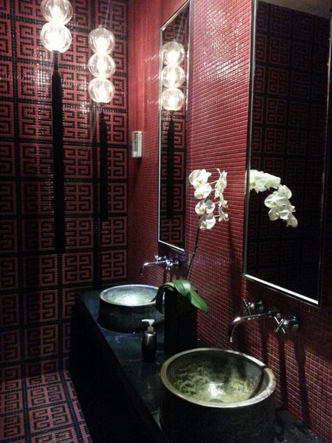 Chinese Toilet, Chinese Bathroom, Modern Chinese Restaurant, Korean Bar, Asian Bathroom, Cave Room, Restaurant Bathroom, Wc Design, Man Cave Room