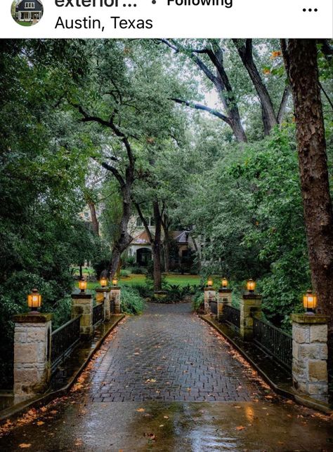 Driveway Entrance Landscaping, Driveway Entrance, Long Driveways, Driveway Landscaping, Farmhouse Homes, House Goals, Landscape Lighting, Tag A Friend, Dream Home Design