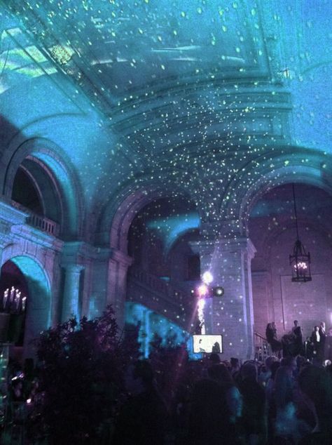 Magical Prom Theme, Starfall Ball Aesthetic, Starfall Aesthetic Party, Under Stars Party, Starry Night Party Aesthetic, Northern Lights Homecoming, Sky Full Of Stars Wedding Theme, Starry Night Hoco Theme, Northern Lights Theme Wedding