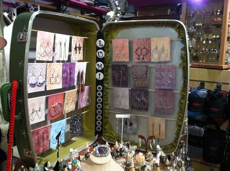 Cool storage or display idea. Shop on Market Square in Knoxville, TN. Vending Display, Merch Display, Suitcase Display, Jewelry Display Booth, Cool Storage, Booth Inspiration, Craft Booth Display, Art In The Park, Booth Displays