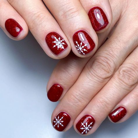 Elegant Christmas Nail Designs, Nail Looks, Red Christmas Nails, Holiday Nail Designs, Plaid Nails, Christmas Gel Nails, Pearl Nails, Colorful Nail Designs, Festival Nails