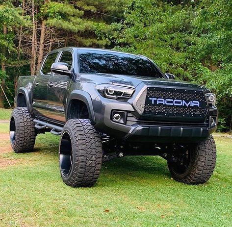 Lifted Toyota Tacoma, Lifted Tahoe, Toyota Tacoma Lifted, Toyota Tacoma 4x4, Trailblazer Ss, Tacoma 4x4, Dream Dates, Tacoma Truck, Overland Truck