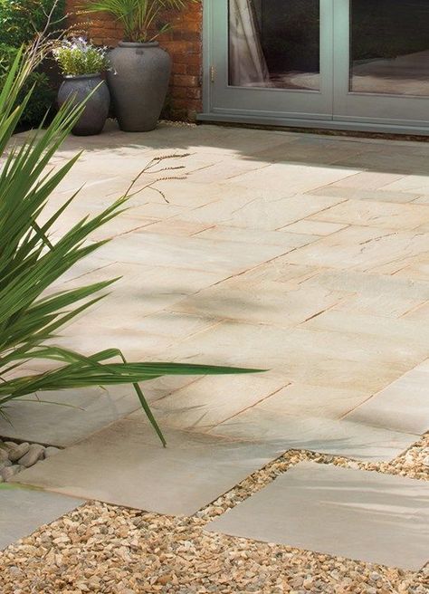 Backyard Patio Flooring, Sandstone Paving Slabs, Sandstone Pavers, Paving Ideas, Outdoor Paving, Sandstone Paving, Patio Slabs, Stone Patio, Garden Paving