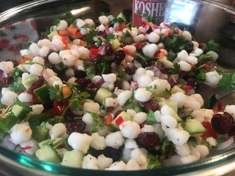 Hominy Salad Recipe, Hominy Salad, Hominy Recipes, Quinoa Salad Recipes Easy, How To Make Tortillas, Salad Meal Prep, Dried Corn, Easy Appetizers, Cucumber Recipes Salad