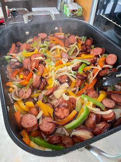 Jo and Sue: Keto Kielbasa Sausage Bake Kielbasa Skillet, Sausage Stir Fry, Doritos Chicken, Dorito Chicken, Kielbasa Recipes, Cabbage And Sausage, Kielbasa Sausage, Polish Sausage, Sausage Bake