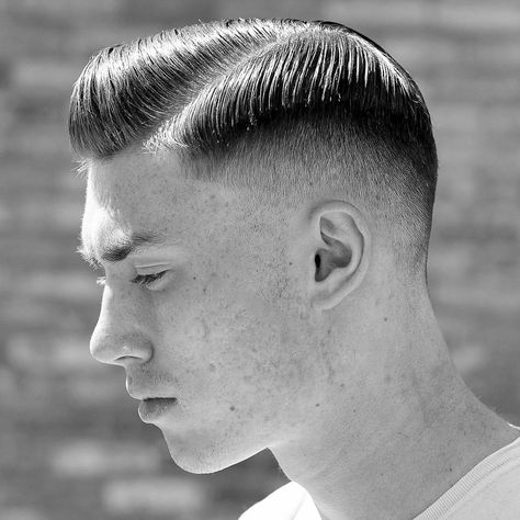 Pomade Hairstyle Men, Haircut Tattoo, Vintage Hairstyles For Men, Brylcreem Hairstyles, Asian Men Short Hairstyle, Whiskey Old Fashioned, Fitness Tattoo, Short Fade Haircut, Mens Haircuts Short Hair