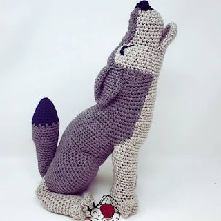 PATRONES AMIGURUMI GRATIS: PATRON GRATIS LOBO AMIGURUMI 59428 Wolf Crochet Pattern, Wolf Crochet, Crochet Wolf, Adam Rippon, Mattress Stitch, All Free Crochet, Crochet Pattern Amigurumi, Crochet Animal Patterns, The Wolf