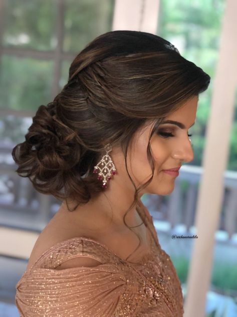 Juda Hairstyles, Wedding Party Hairstyles, Party Hairstyles For Long Hair, Hairstyles Juda, Hair Style Girl, Cape Lehenga, Trendy We Fryzurach, Mother Of The Bride Hair, Indian Wedding Hairstyles