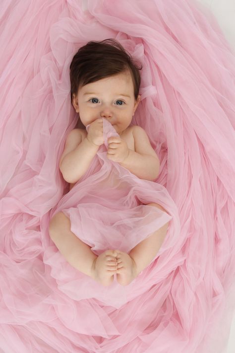 #Babygirl #Newborn #Babies New Born Baby Girl Photoshooting Idea, Babygirl Photoshoot Ideas Newborn, Newborn Baby Photography Studio, Newborn Babygirl Photoshoot, 4th Month Baby Photo Ideas, Baby Girl 2 Month Shoot, Simple Baby Photoshoot Ideas, New Born Baby Girl Photoshooting Themes, Babygirl Photoshoot Ideas