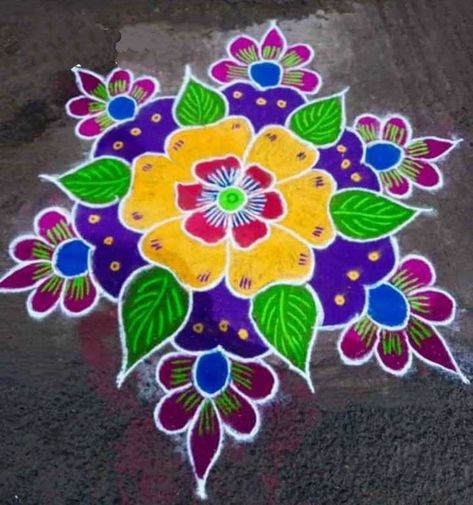 Mugullu Rangoli Designs For New Year, Ragoli Color Simple, Ragoli Color Design, Mugullu Rangoli Designs, Free Hand Rangoli Designs With Colours, New Year Muggulu Designs, Muggulu Design Simple With Colors, Rangoli Kolam Designs With Colour, Poster Rangoli Designs