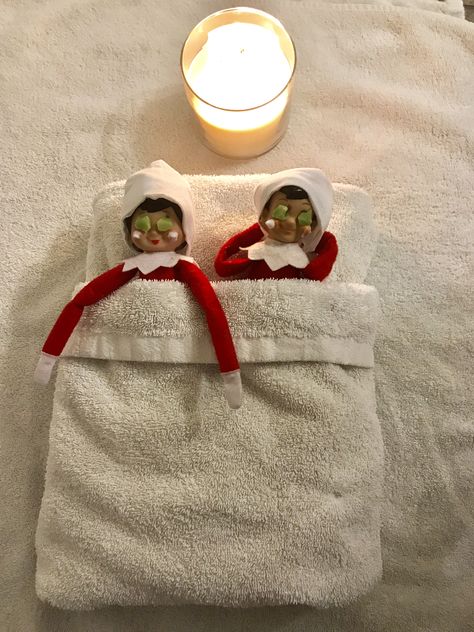 Elf on the Shelf Spa Days Elf On The Shelf Spa, Elf Ideas Easy, Elf Magic, Awesome Elf On The Shelf Ideas, Elf Activities, Xmas Elf, Elf Antics, Elf Fun, The Elf