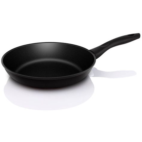 Mainstays Everyday Reinforced 8" Non-Stick Skillet Easy Cook, Nonstick Skillet, Cooktops, Black Exterior, Chic Home, Frying, Skillet, Easy Cleaning, The Black