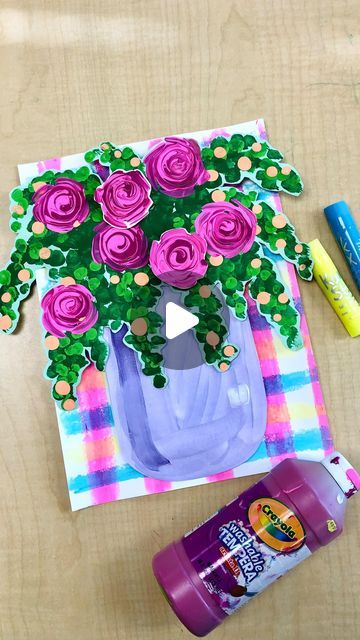 Joel Scholten on Instagram: "First Grade Flowers in Relief! 

#artteachersofinstagram #artteachers #artteachersofig #elementaryart #primaryart #firstgradeart #firstgrade #elementaryartlessons #elementaryartlesson #easyart #easycrafts #artideasforkids #kidsartideas #flowers #paintingwithkids #tempera #artactivitiesforkids #artactivity #artdiy #letsmakeart #teachergram #teachersofinstagram" First Grade Art Projects Spring, Girls Painting, First Grade Art, Artist Study, Easy Flower Painting, Let's Make Art, Kids Painting, Senior Activities, Beginner Art