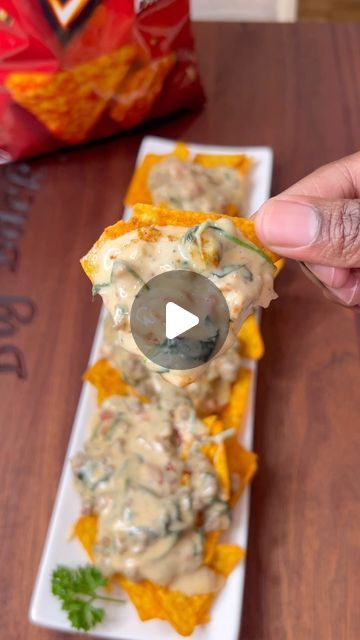 Desha Jordan on Instagram: "Spinach Rotel! #gameday #food #foodie #reels #tasty #toptags #instagood #easyrecipe #recipe #goodeats #superbowl #appetizers #mealsbydesha #reelsinstagram" Spinach Rotel Dip, Turkey Rotel Dip, Rotel Spinach Dip, Velveeta Dip, Gameday Food, Rotel Dip, Spinach Dip Recipe, Superbowl Appetizers, Party Starters