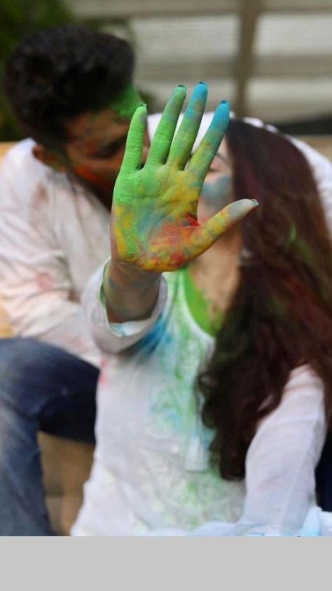 Holi Poses, Holi Photography, Rahul Vaidya, Soha Ali Khan, Taimur Ali Khan, Festival Photos, Holi Photo, Photoshoot Couple, Shilpa Shetty