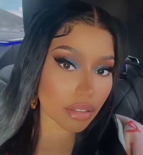 Nicki Minaj Pics, Nicki Minaj Live, Nicki Minaj Photos, Nicki Minaj Pictures, Instagram Funny Videos, Loud House, Female Rappers, Instagram Funny, Instagram Live