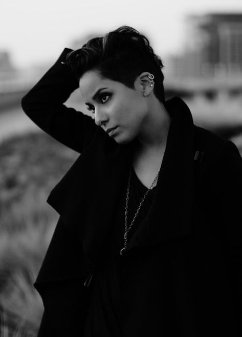 Vicci Martinez, Androgynous Models, Shayna Baszler, Orange Is The New, Orange Is The New Black, Yoga Classes, Music Festivals, Girl Crushes, Cute Celebrities