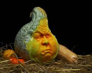 Amazing Pumpkin Art by Ray Villafane - Las Vegas Sun News Ray Villafane, Awesome Pumpkin Carvings, Pumpkin Carving Tips, Eerie Art, Amazing Pumpkin Carving, Halloween Words, Creative Pumpkins, Halloween Pumpkins Carvings, Halloween Jack O Lanterns