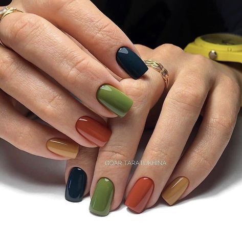 Multicolored Nails Fall, Multicolored Nails, Purple Tips, Short Fake Nails, Fall Gel Nails, Nail Type, Nails For Women, Nail Supplies, False Nail