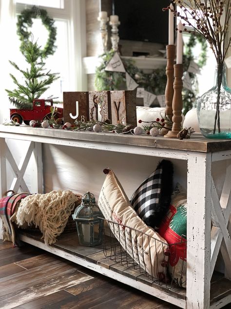 Sofa Tables Behind Couch Styling, Sofa Table Behind Couch Christmas Decor, Christmas Decor For Sofa Table, Christmas Decor Sofa Table, Sofa Table Christmas Decor, Christmas Sofa Table, Christmas Sofa Table Decor, Behind Couch Decor, Rustic Sofa Tables