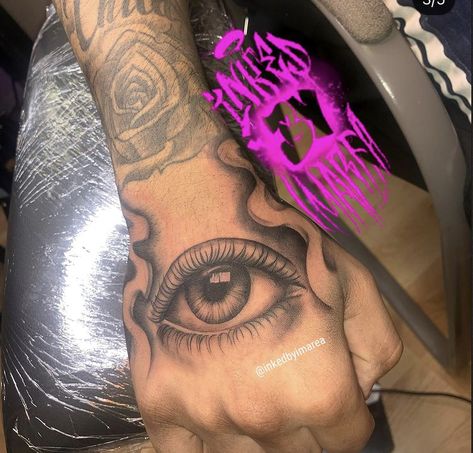 Eye Hand Tattoo Men, Creepy Eye Tattoo, Eye Hand Tattoo, Arm Tattoos Black, Arm Tattoos For Guys Forearm, Black Men Tattoos, Best Neck Tattoos, Pretty Tattoo, Arm Tats