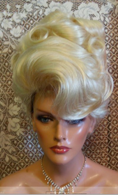 Front View French Twist Halloween Vegas, Updo Wig, Big Soft Curls, French Twist Updo, Twist Updo, Blonde Updo, Disney Hair, Evening Hairstyles, Kanekalon Hairstyles