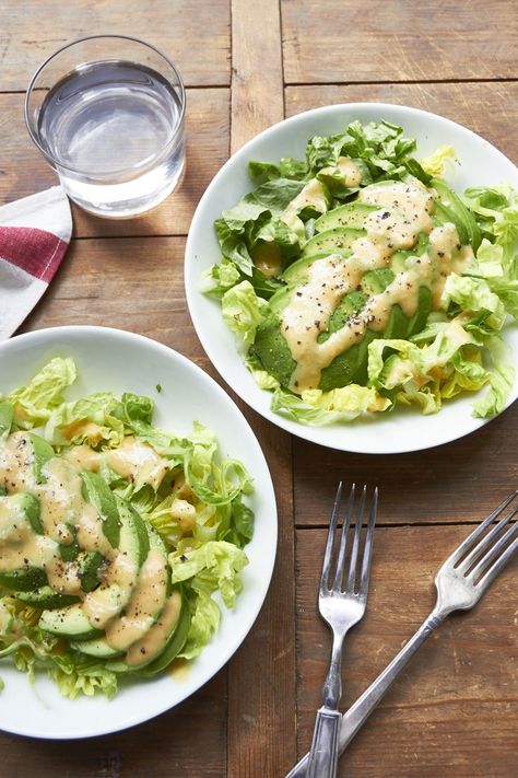 Inspired by one of my favorite Japanese restaurants, this Avocado Salad with Creamy Miso Dressing is an ode to their amazing sliced avocado appetizer. Japanese Crab Salad Recipe, Cucmber Salad, Miso Dressing Recipe, Miso Salad Dressing, Miso Salad, Salad Japanese, Japanese Dressing, Avocado Appetizer, Clean Dinner Recipes